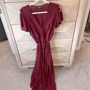Lulu’s Maroon floor length cap sleeve wrap dress